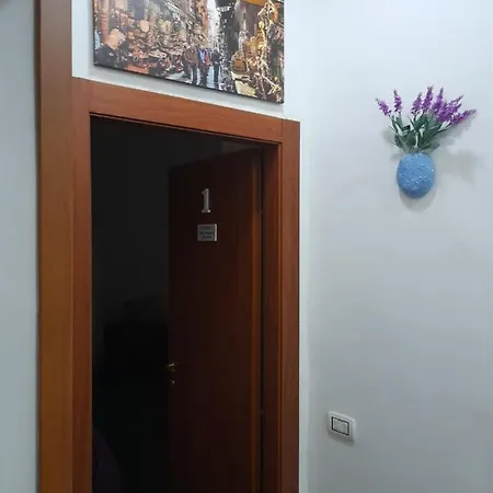 Richard לינה וארוחת בוקר