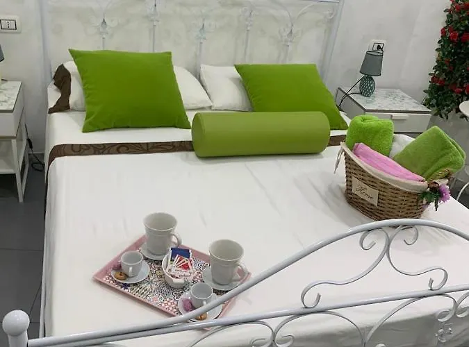 לינה וארוחת בוקר Richard 3*